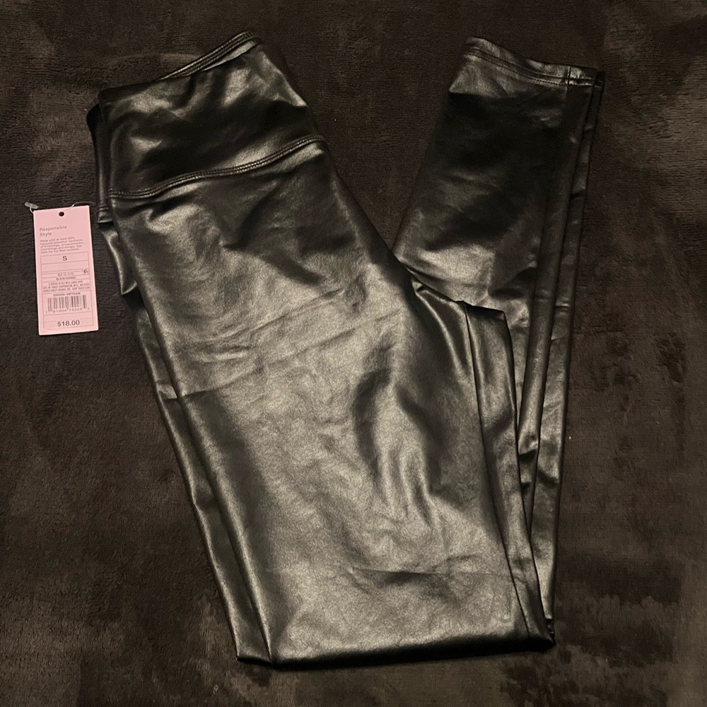 Wild fable leggings